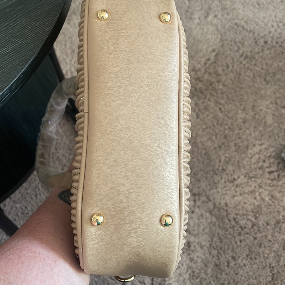 Valentino Orlandi Quilted Satchel Crossbody Bag (comes with Christmas Twilly) - Picture 7 of 11